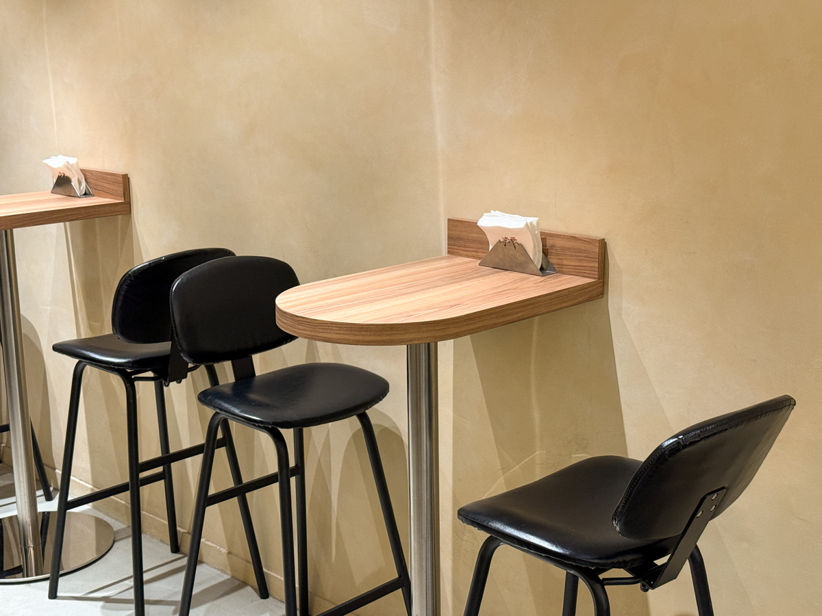 【冰茶專賣店-拉莫分部】台北西門甜點酒吧推薦,人氣必點拉莫士調酒!職人獨家手作甜點、台味特色料理! - 第12張圖 【冰茶專賣店-拉莫分部】台北西門甜點酒吧推薦,人氣必點拉莫士調酒!職人獨家手作甜點、台味特色料理!