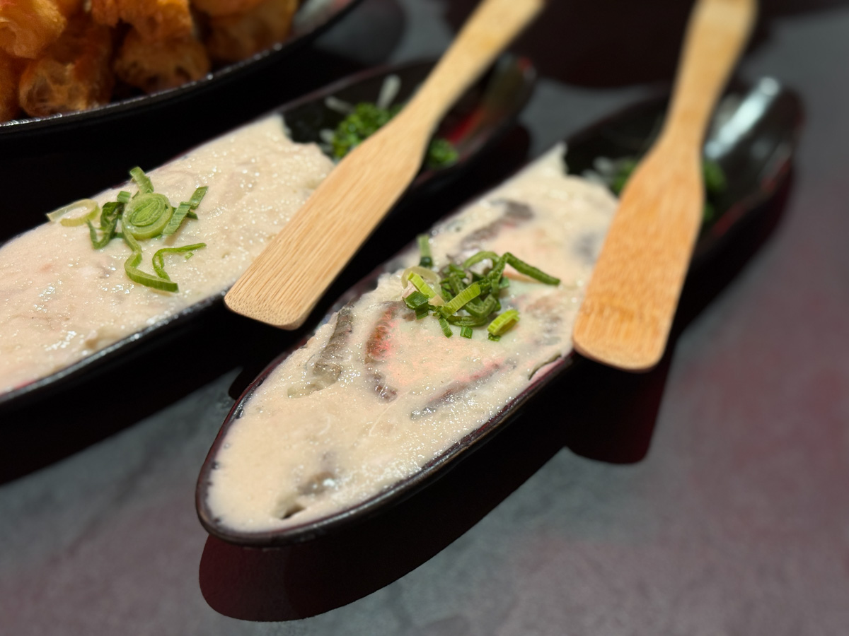 【岩漿火鍋 桃園中正店】桃園必吃火鍋推薦,鍋底鴨血豆腐無限續加!5大獨門湯底,獨家漢方藥材熬製 - 第46張圖 【岩漿火鍋 桃園中正店】桃園必吃火鍋推薦,鍋底鴨血豆腐無限續加!5大獨門湯底,獨家漢方藥材熬製