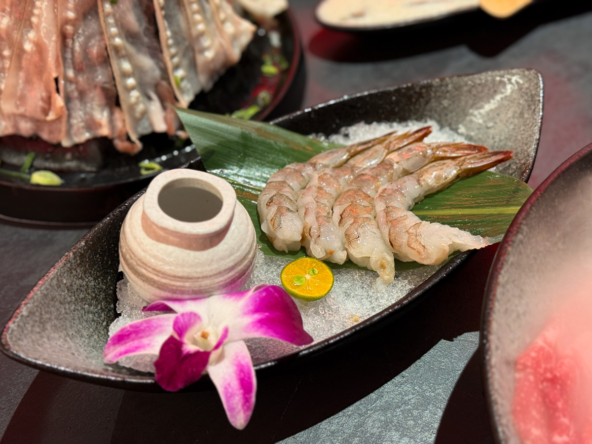 【岩漿火鍋 桃園中正店】桃園必吃火鍋推薦,鍋底鴨血豆腐無限續加!5大獨門湯底,獨家漢方藥材熬製 - 第51張圖 【岩漿火鍋 桃園中正店】桃園必吃火鍋推薦,鍋底鴨血豆腐無限續加!5大獨門湯底,獨家漢方藥材熬製