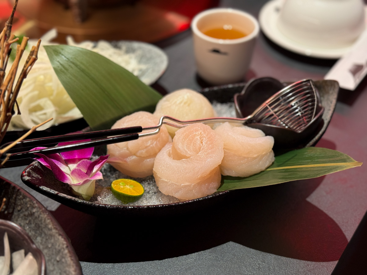 【岩漿火鍋 桃園中正店】桃園必吃火鍋推薦,鍋底鴨血豆腐無限續加!5大獨門湯底,獨家漢方藥材熬製 - 第52張圖 【岩漿火鍋 桃園中正店】桃園必吃火鍋推薦,鍋底鴨血豆腐無限續加!5大獨門湯底,獨家漢方藥材熬製