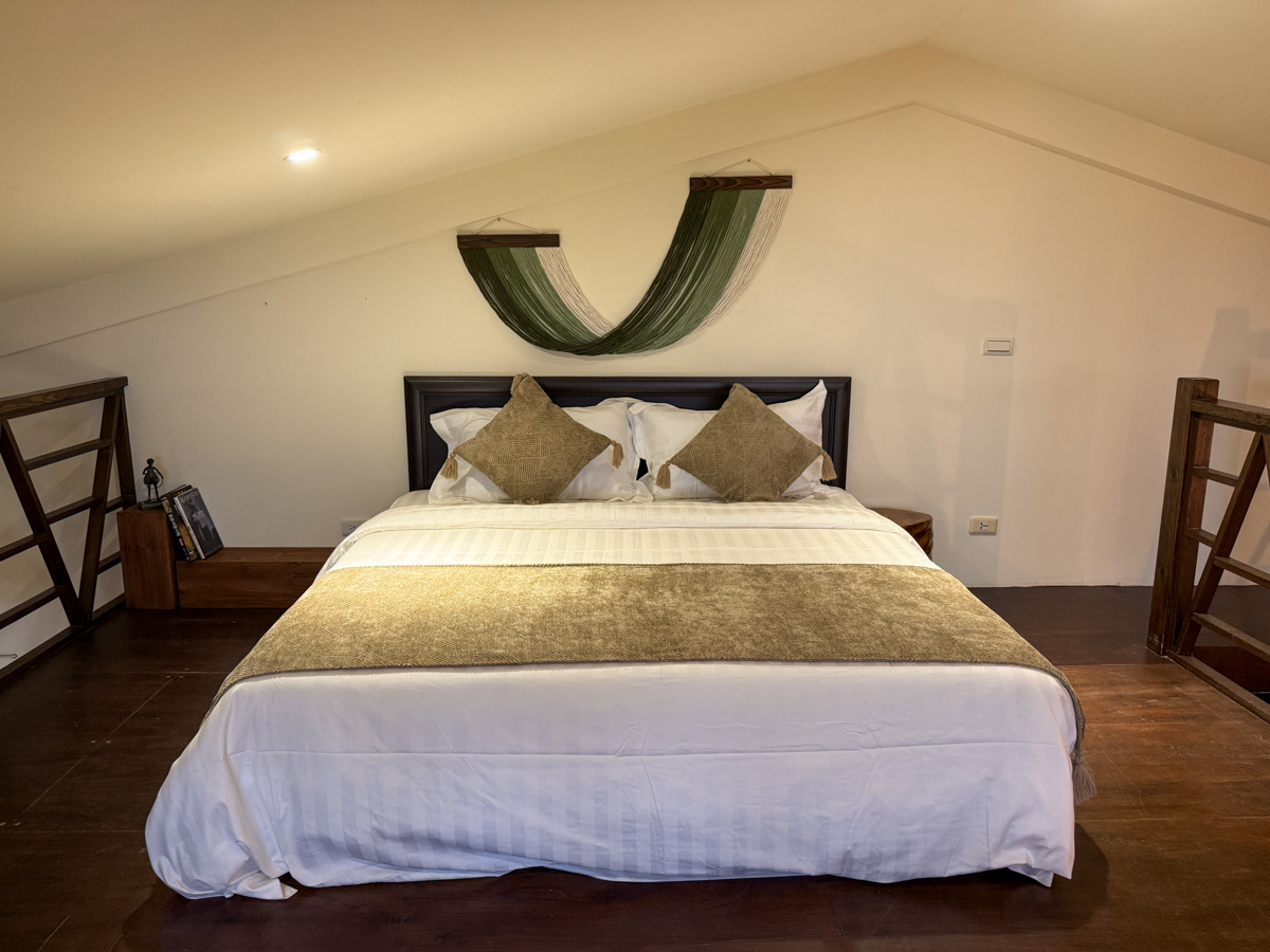 【隱山居-石屋館】九份特色包棟民宿推薦，絕美設計石砌建築2~6人包棟，獨家私人庭院、小閣樓渡假秘境！