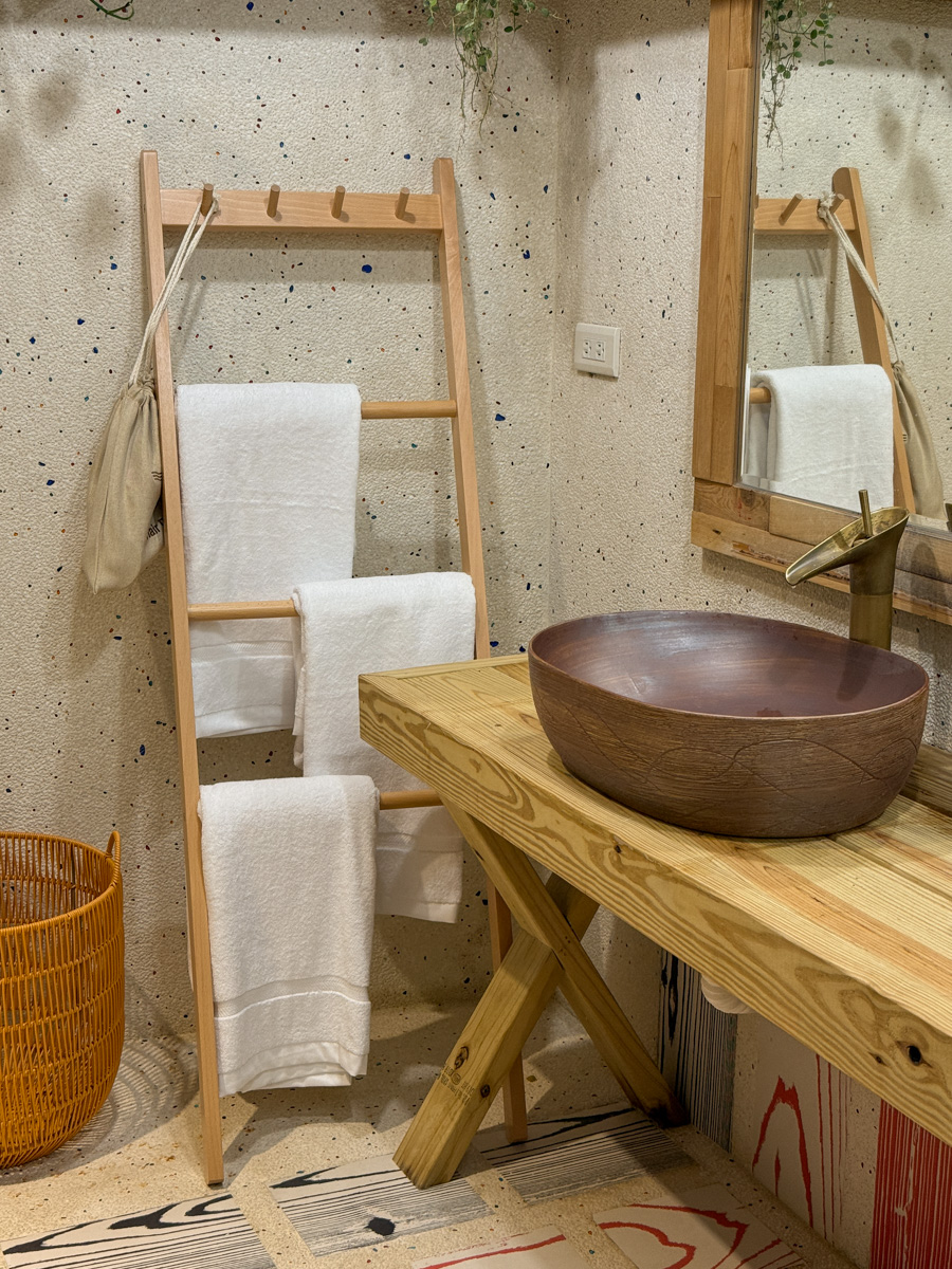 【隱山居-石屋館】九份特色包棟民宿推薦，絕美設計石砌建築2~6人包棟，獨家私人庭院、小閣樓渡假秘境！