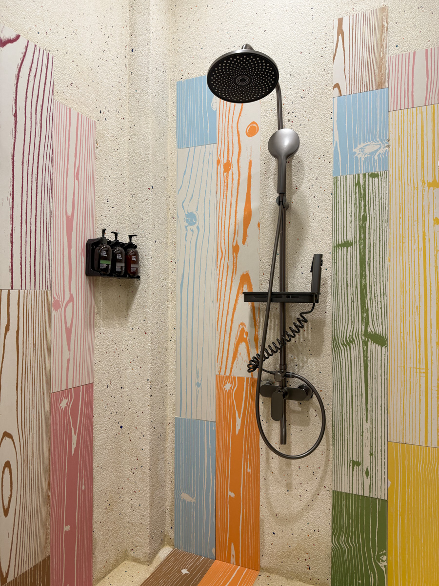 【隱山居-石屋館】九份特色包棟民宿推薦，絕美設計石砌建築2~6人包棟，獨家私人庭院、小閣樓渡假秘境！