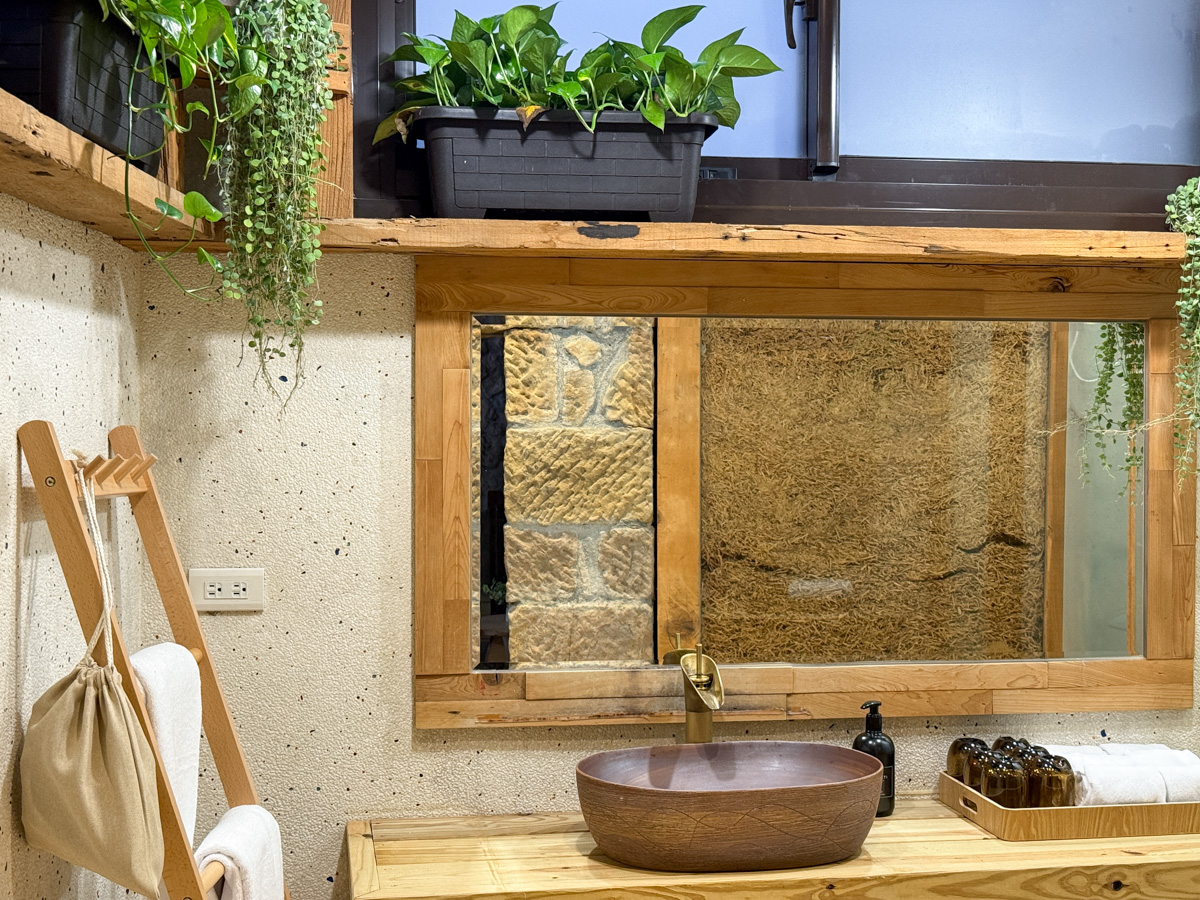 【隱山居-石屋館】九份特色包棟民宿推薦，絕美設計石砌建築2~6人包棟，獨家私人庭院、小閣樓渡假秘境！