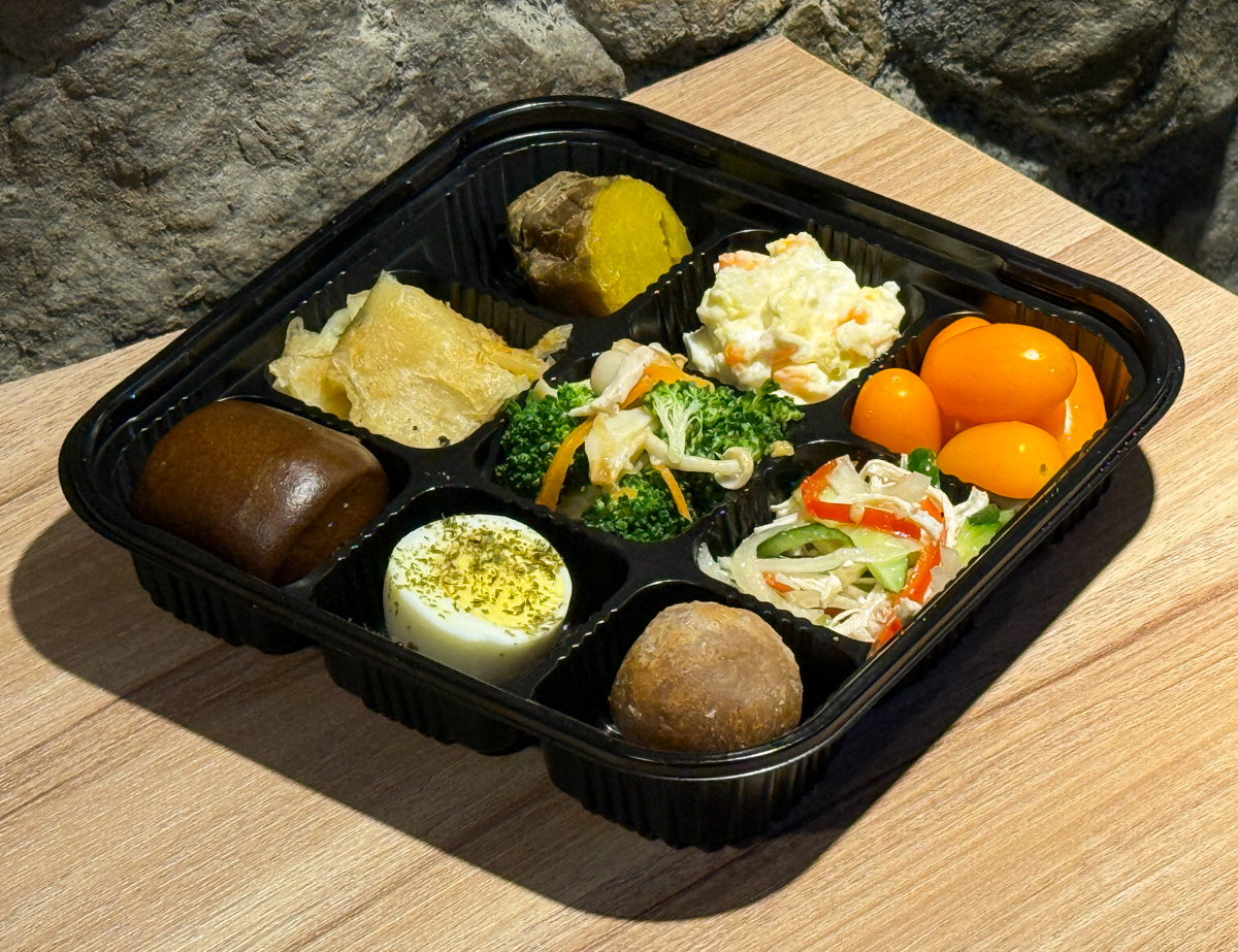 【隱山居-石屋館】九份特色包棟民宿推薦，絕美設計石砌建築2~6人包棟，獨家私人庭院、小閣樓渡假秘境！