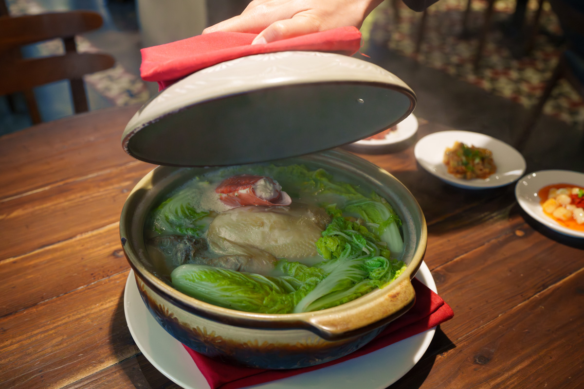 【好米亞】忠孝敦化餐酒館推薦,特色必點5大濃白砂鍋雞湯!大啖職人手作料理,最適合聚會的工業風網美餐廳! - 第23張圖 【好米亞】忠孝敦化餐酒館推薦,特色必點5大濃白砂鍋雞湯!大啖職人手作料理,最適合聚會的工業風網美餐廳!