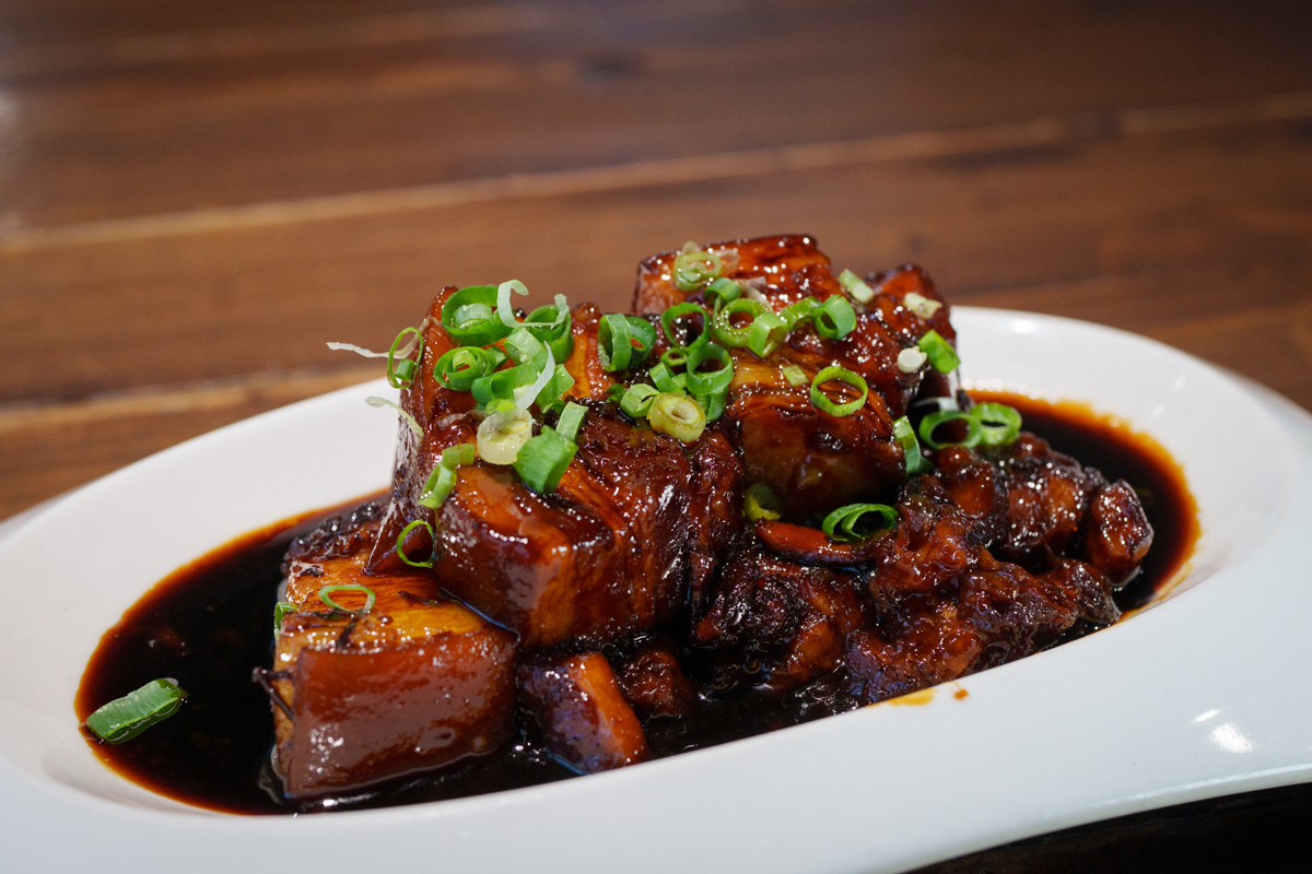 【好米亞】忠孝敦化餐酒館推薦,特色必點5大濃白砂鍋雞湯!大啖職人手作料理,最適合聚會的工業風網美餐廳! - 第35張圖 【好米亞】忠孝敦化餐酒館推薦,特色必點5大濃白砂鍋雞湯!大啖職人手作料理,最適合聚會的工業風網美餐廳!