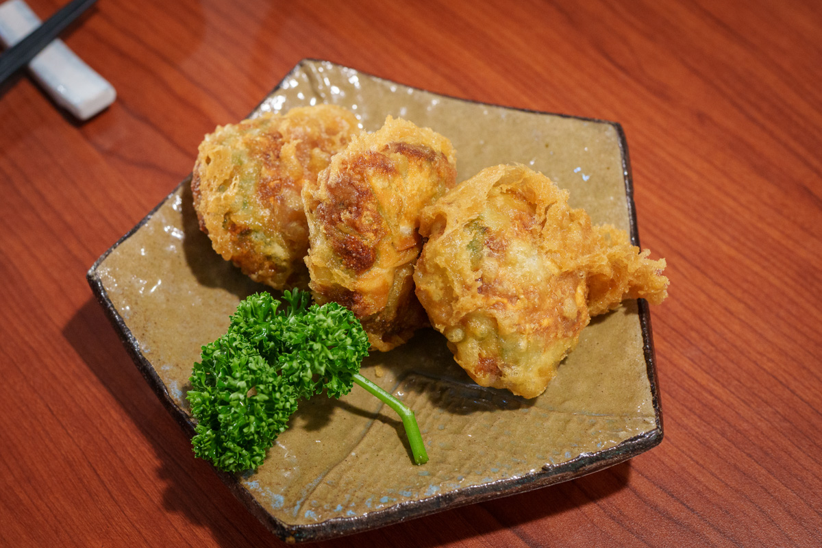 【如嫦】台北中山國中站火鍋美食推薦，980元起大啖最多蛤蠣的火鍋店！一鍋兩吃港式雞煲，被港式料理耽誤的火鍋！