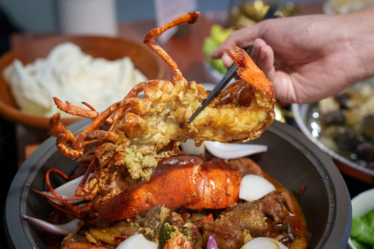 【如嫦】台北中山國中站火鍋美食推薦，980元起大啖最多蛤蠣的火鍋店！一鍋兩吃港式雞煲，被港式料理耽誤的火鍋！