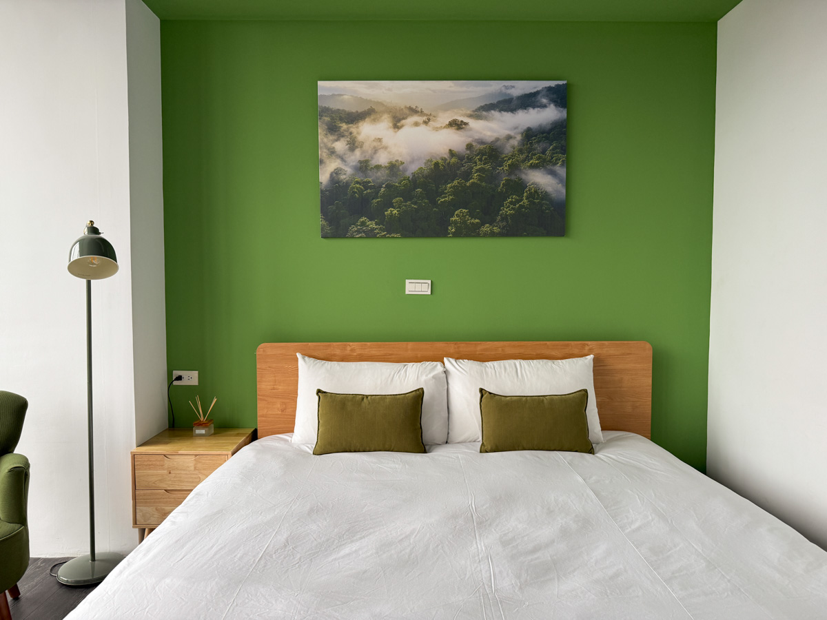 【吾庭文旅】花蓮市區質感電梯民宿推薦，7大房型唯美設計，入住享免費早餐，24小時交誼廳附免費咖啡點心