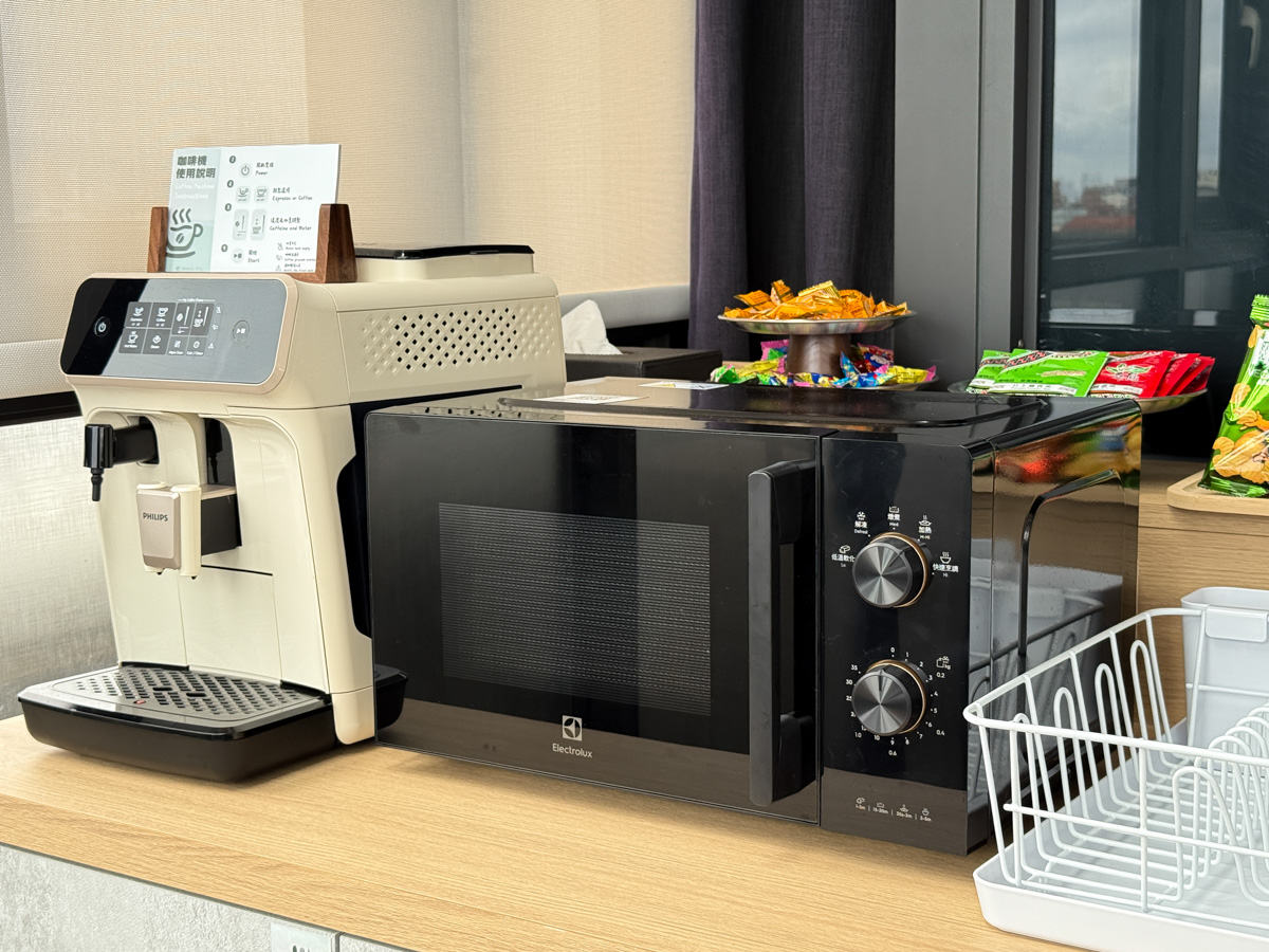 【吾庭文旅】花蓮市區質感電梯民宿推薦，7大房型唯美設計，入住享免費早餐，24小時交誼廳附免費咖啡點心