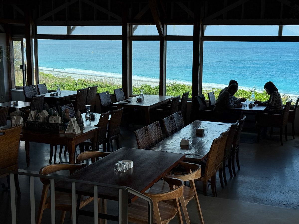 【原野牧場】花蓮七星潭海景咖啡廳推薦,招牌必喝羊奶咖啡,每日現做精緻餐點,遠眺無敵海景的秘境! - 第9張圖 【原野牧場】花蓮七星潭海景咖啡廳推薦,招牌必喝羊奶咖啡,每日現做精緻餐點,遠眺無敵海景的秘境!